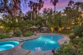 GREENS, A Luxury Las Vegas Pool Villa - Spa, BBQ, 6 bedrooms, 9 beds